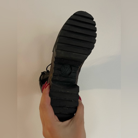 Louis Vuitton Laureate Platform Desert Boot - Picture 9 of 11